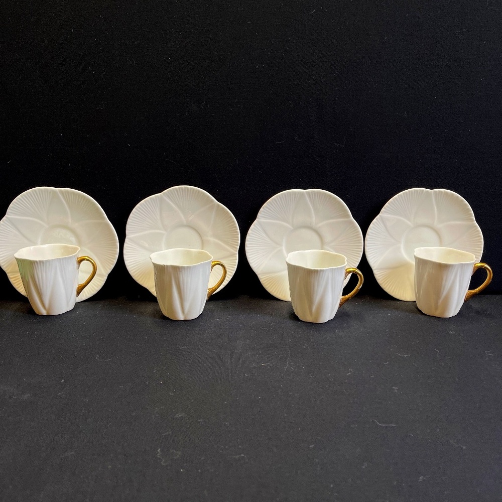 Classic White Shelley Dainty Tea Cups & Saucers